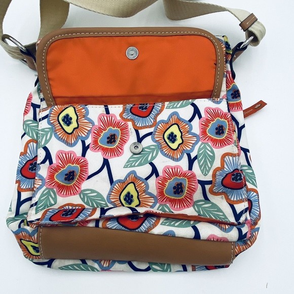 Lily Bloom Floral Crossbody Purse Bag Multi Pockets Flap Over Snap & Zip Closure - Picture 6 of 16